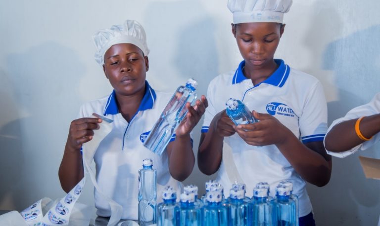 500ml water packaging